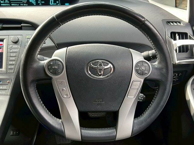 トヨタ プリウスの画像13