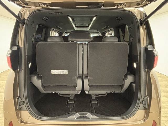 トヨタ&nbsp;アルファードの画像13