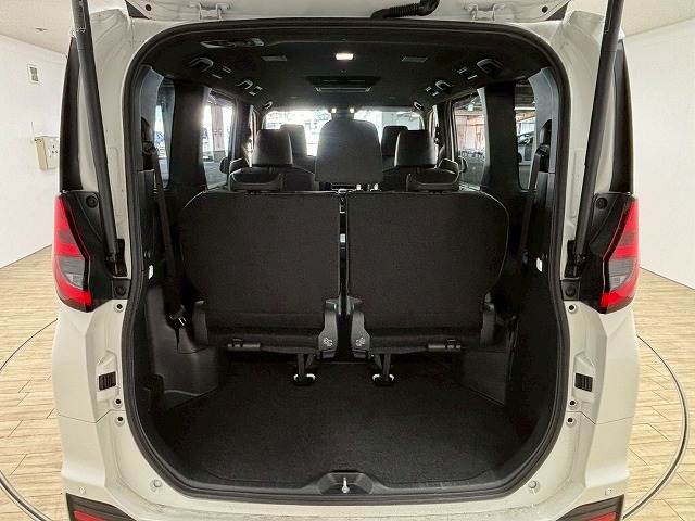 トヨタ&nbsp;ノアの画像13