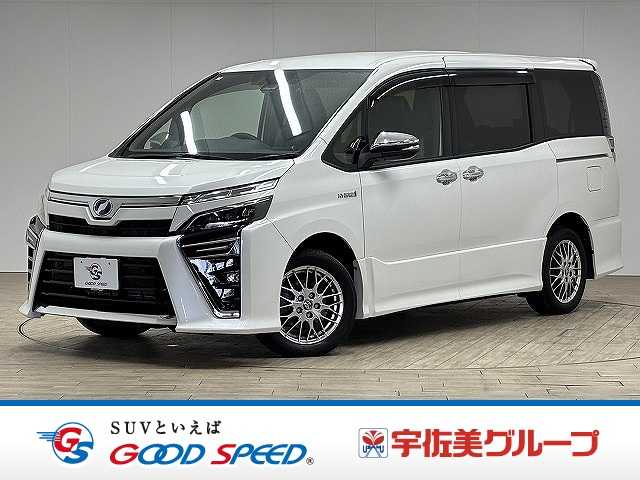 トヨタ ヴォクシー ◆HYBRID ZS“煌II” 7人乗り 外観