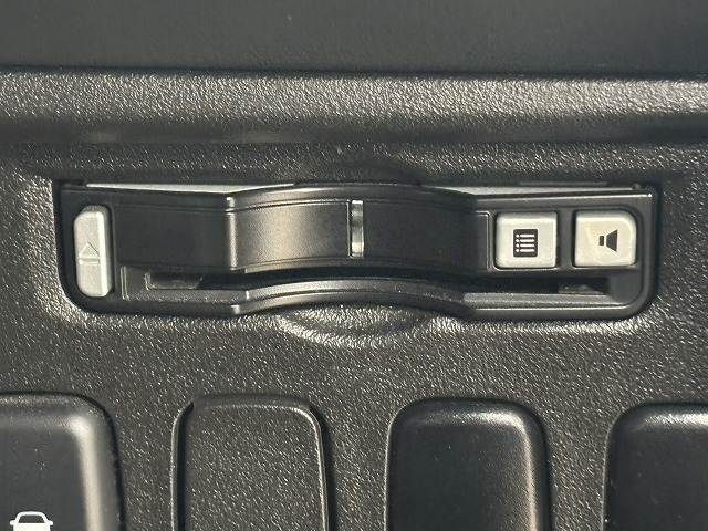 三菱&nbsp;デリカD5の画像10