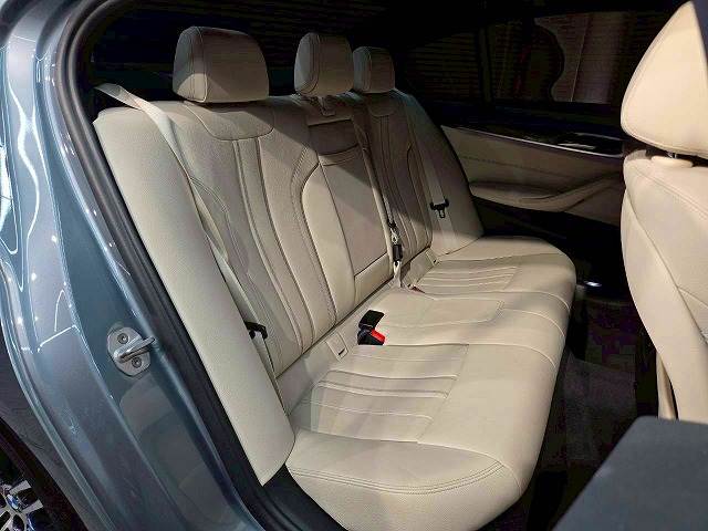 BMW&nbsp;5Series Sedanの画像9