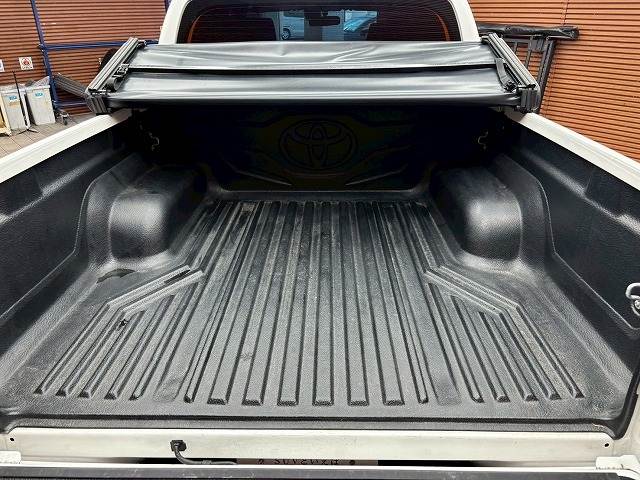 トヨタ&nbsp;ハイラックスの画像5