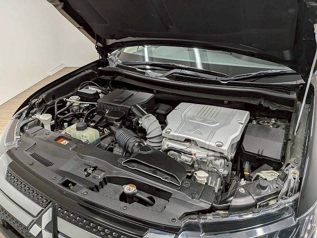 三菱&nbsp;アウトランダーPHEVの画像18