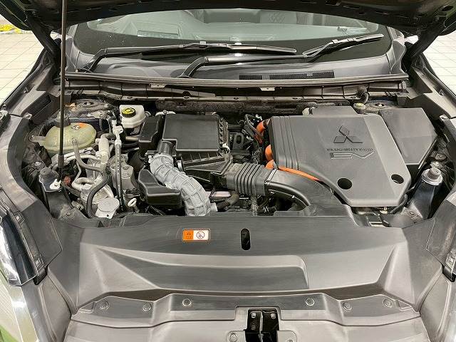 三菱 アウトランダーPHEVの画像16