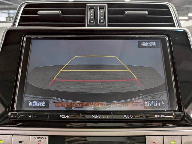 トヨタ&nbsp;ランドクルーザープラドの画像4