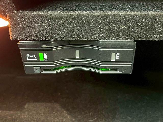 メルセデス・ベンツ&nbsp;C-CLASS Sedanの画像16