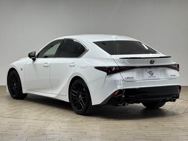 レクサス&nbsp;ISの画像17