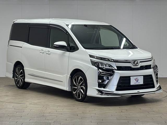 トヨタ&nbsp;ヴォクシーの画像14