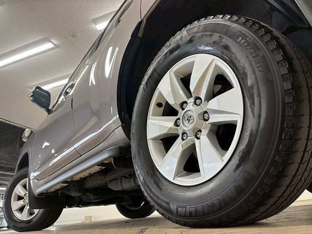 トヨタ ランドクルーザープラドの画像19