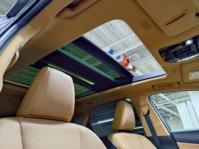 NX◆ハイブリッド NX350h “version L” 内装他