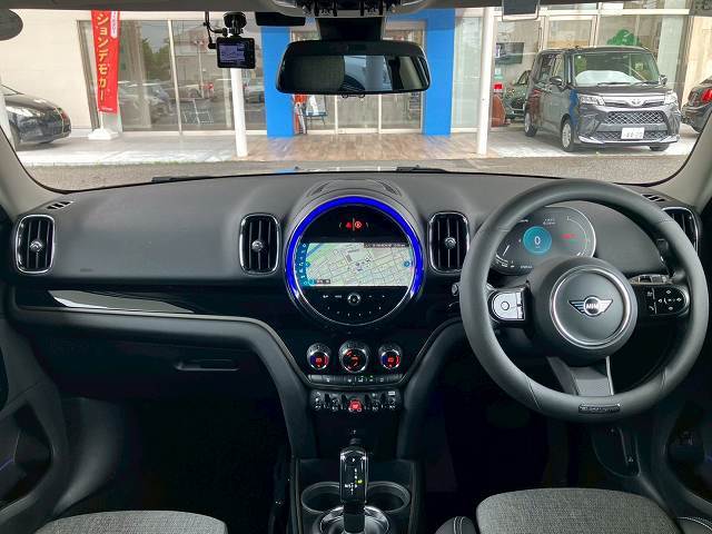 BMW MINI CROSSOVERの画像3