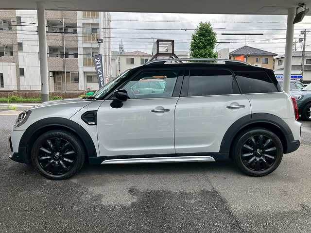 BMW MINI CROSSOVERの画像16