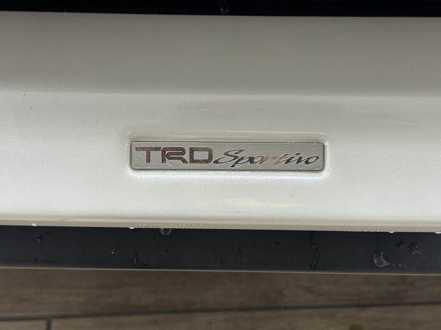 トヨタ&nbsp;ヴォクシーハイブリッドの画像9