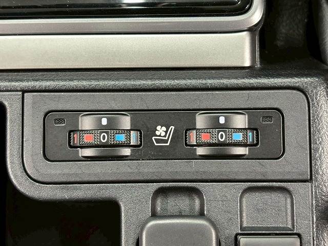 トヨタ ランドクルーザープラドの画像7