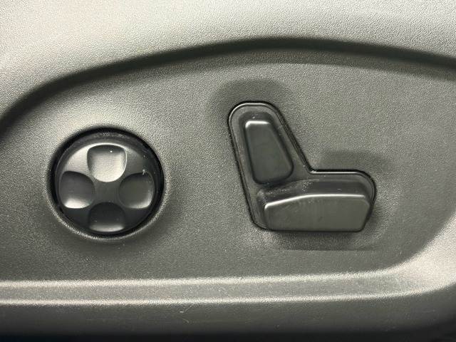 クライスラー JEEP COMMANDERの画像9