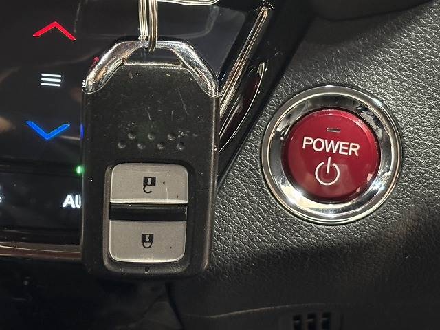 ホンダ&nbsp;ヴェゼルハイブリッドの画像10