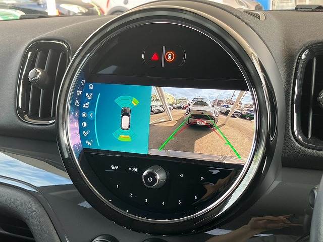 BMW MINI CROSSOVERの画像4