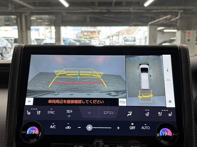 トヨタ アルファードの画像4