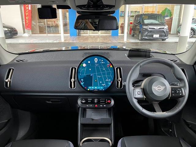 BMW MINI COUNTRYMANの画像2