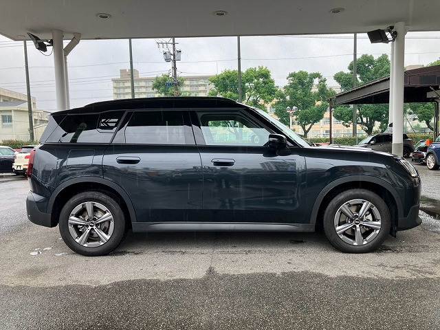 BMW MINI COUNTRYMANの画像18