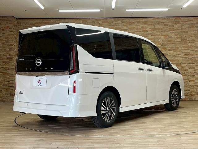 日産 セレナの画像16