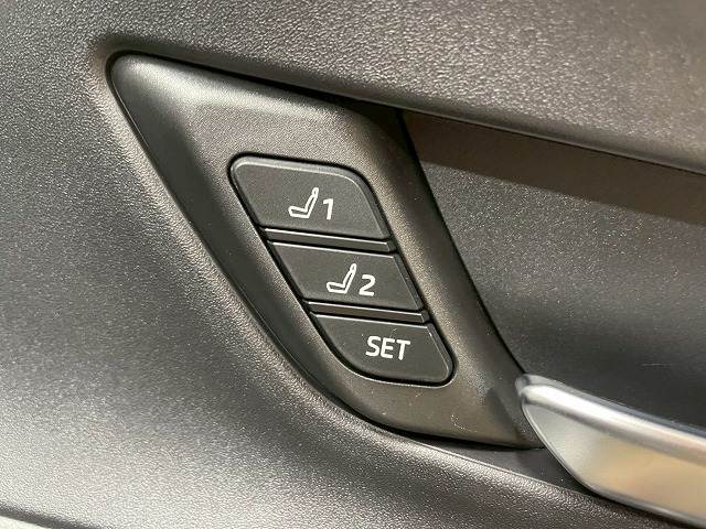 トヨタ プリウスの画像11