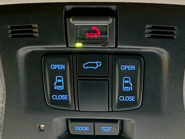 トヨタ ヴェルファイアの画像12