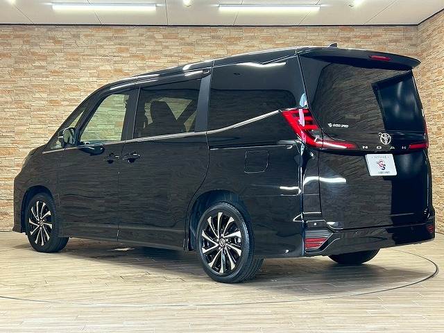 トヨタ ノアの画像17
