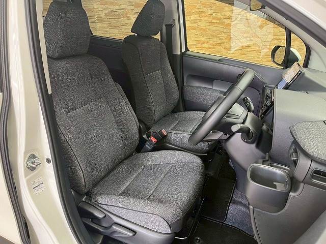 シエンタハイブリッドZ 内装他