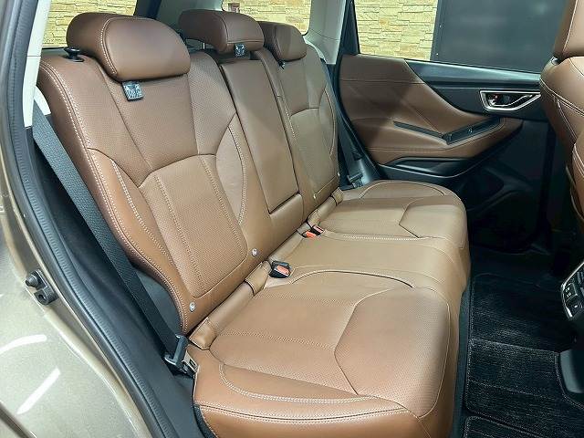 フォレスターAdvance 内装他