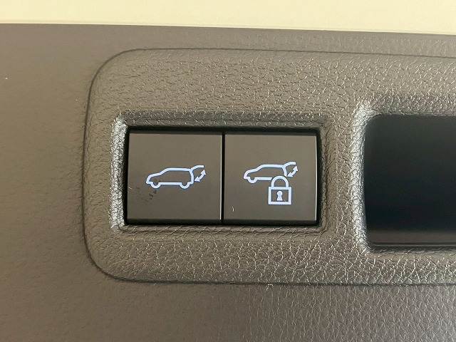 トヨタ ハリアーハイブリッドの画像11