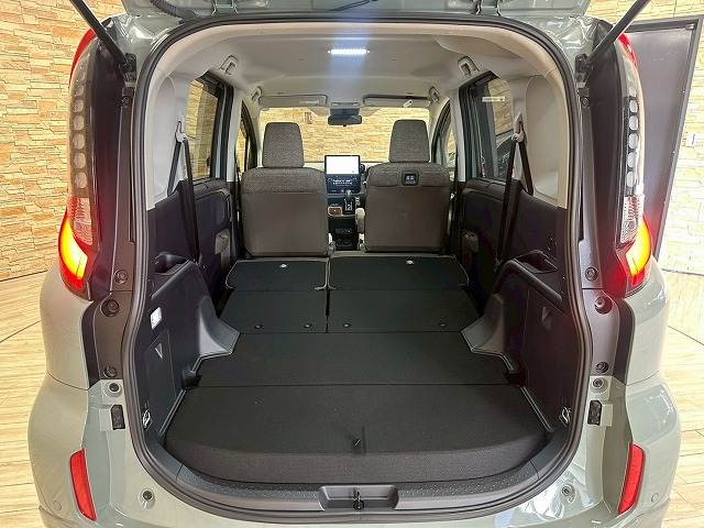 トヨタ シエンタハイブリッドの画像13