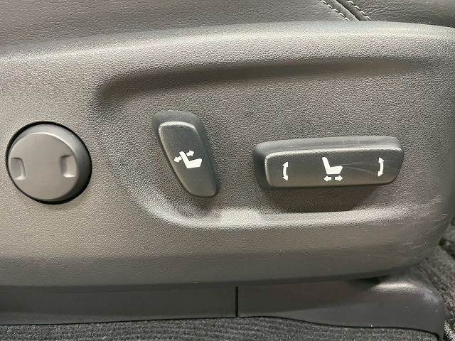 トヨタ ランドクルーザープラドの画像8