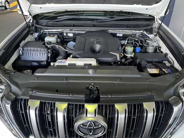 トヨタ ランドクルーザープラドの画像18