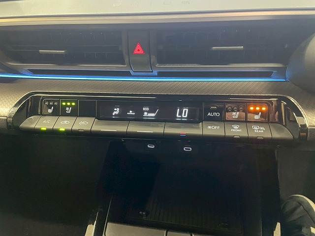 トヨタ プリウスの画像9