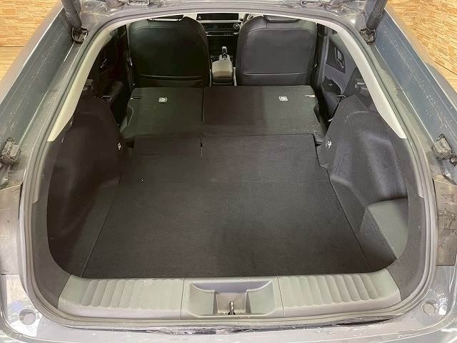 トヨタ プリウスの画像13