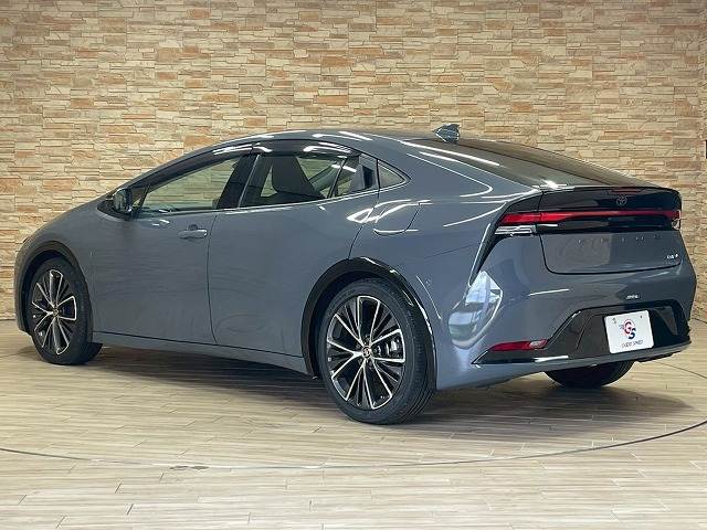 トヨタ プリウスの画像16