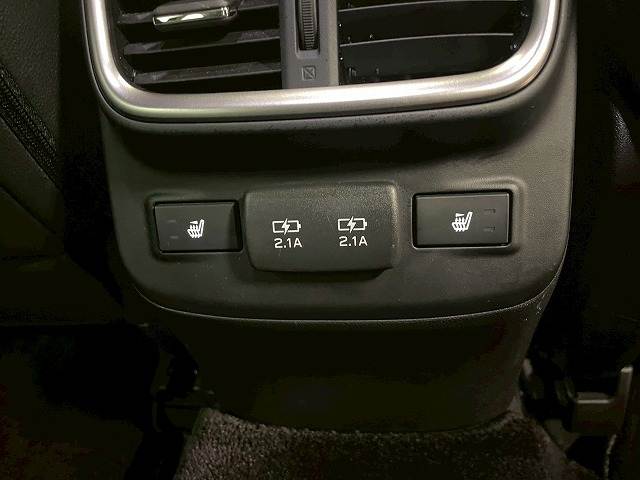 スバル レガシィアウトバックの画像11