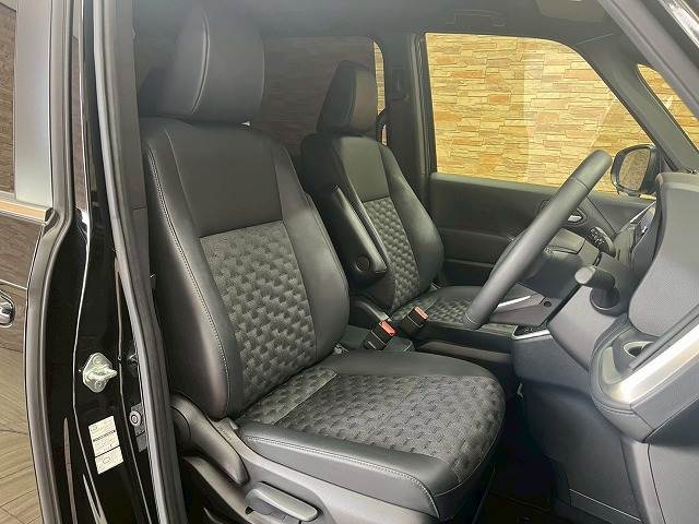 ヴォクシーS-Z 内装他