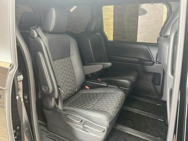 ヴォクシーS-Z 内装他