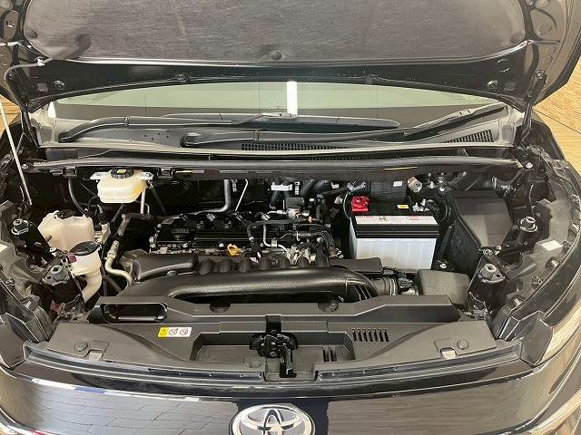 トヨタ ヴォクシーの画像18