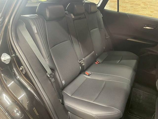 ハリアーハイブリッドZ“Leather Package” 内装他