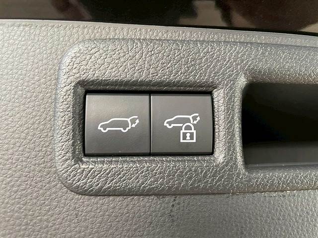 トヨタ ハリアーハイブリッドの画像10