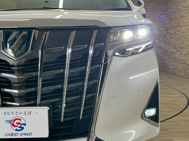 トヨタ アルファードハイブリッドの画像20