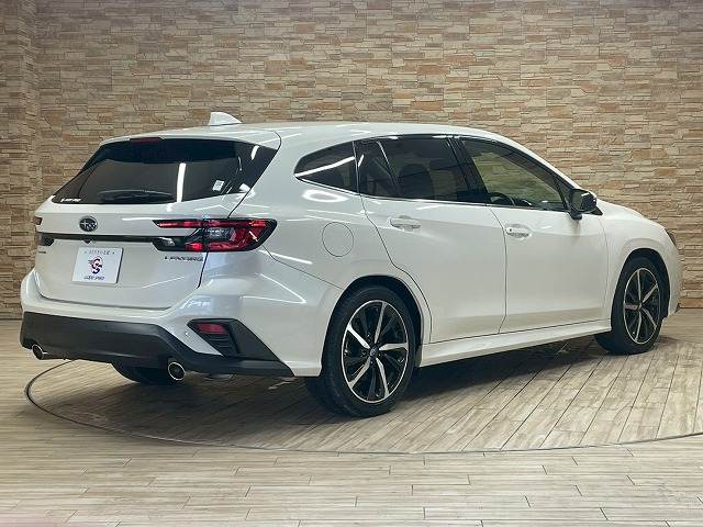 スバル レヴォーグの画像17