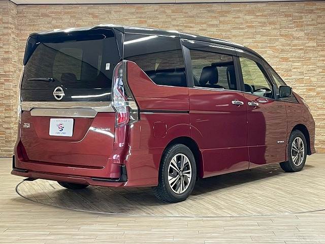 日産 セレナの画像16