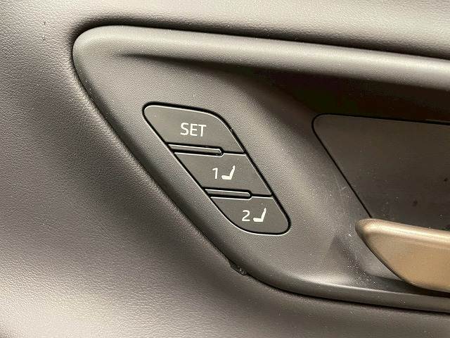 トヨタ クラウンスポーツの画像11