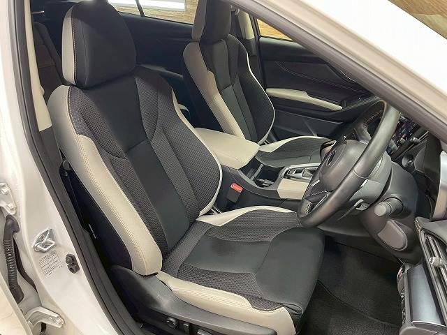 スバル レヴォーグ レイバックの画像5