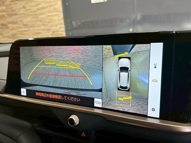 クラウンスポーツSPORT Z (HEV) 内装他